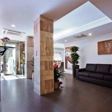 Gravina San Pietro 3* Рим